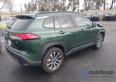 2024 Toyota Corolla Cross Xle z USA, uszkodzony, nr VIN 7MUDAAAG5RV074126